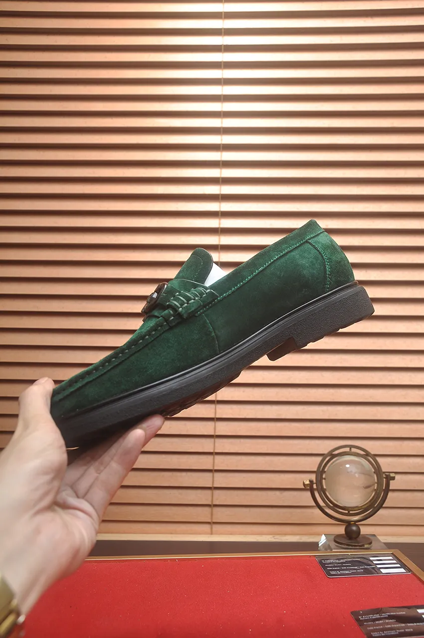 Men's shoes 💰440💶[Ferragamo/Ferragamo] The latest model in the counter. Original imported high-quality cowhide with open sides + imported 🐂 water-dyed cowhide lining + original luxury metal buckle + original combined outsole. No pressure for comparison. 38--45 (45 is custom-made and cannot be returned or exchanged)